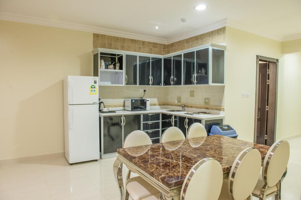 Maset Al Masem Serviced Apartments Al-Hofuf Bagian luar foto