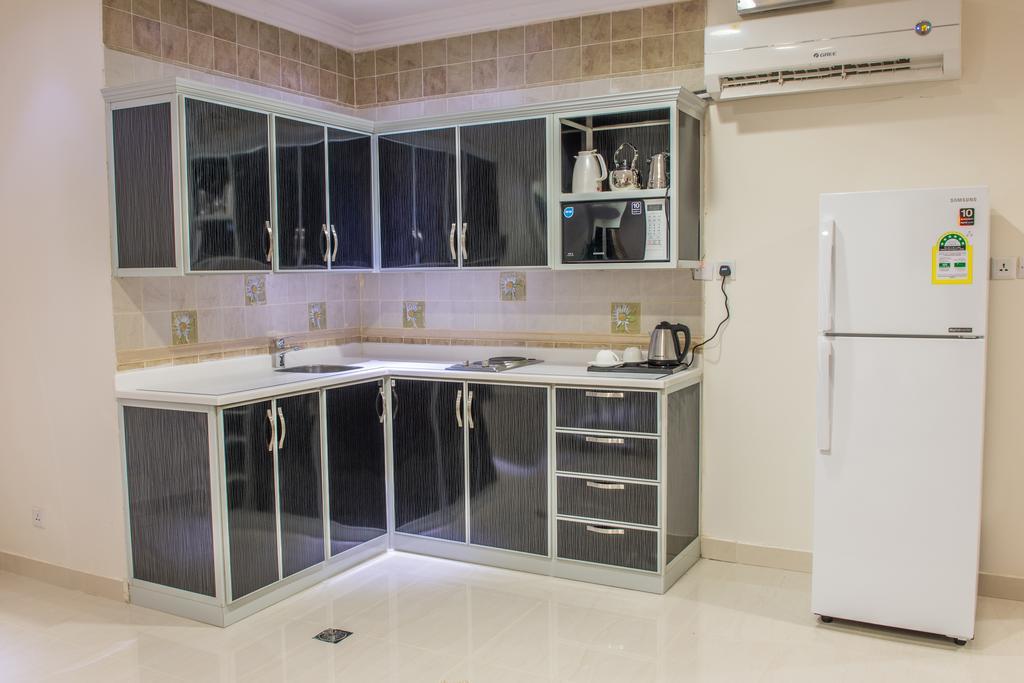 Maset Al Masem Serviced Apartments Al-Hofuf Bagian luar foto